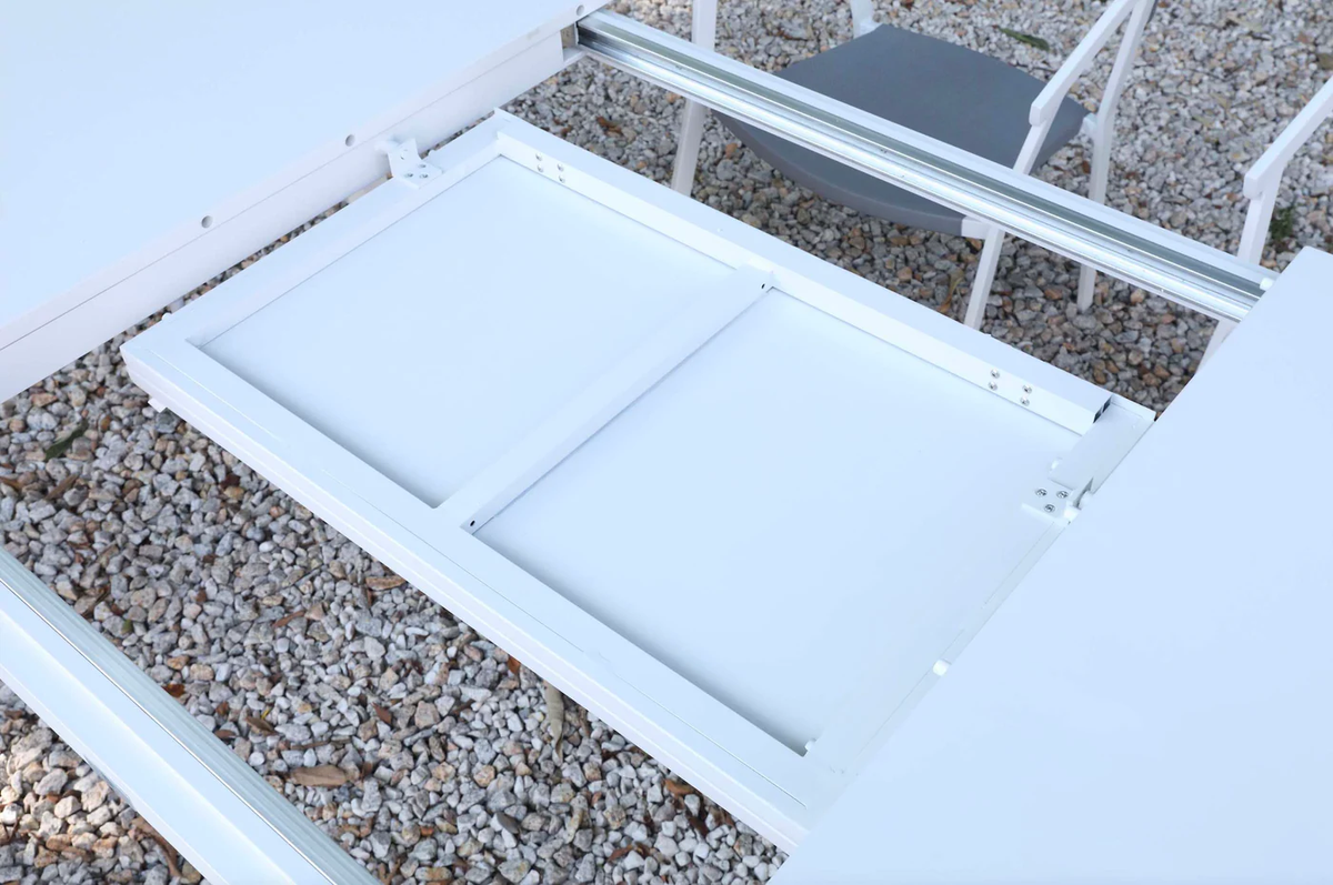 Extendable table in white aluminum - LOU MINI