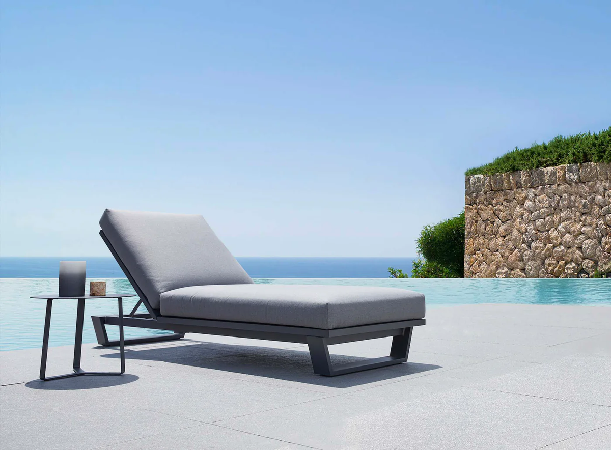 PAGINO BLACK high-end aluminum sun lounger