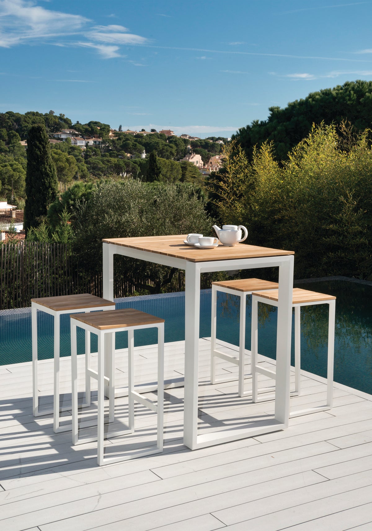 High-end aluminum and teak wood garden bar - COMO BAR