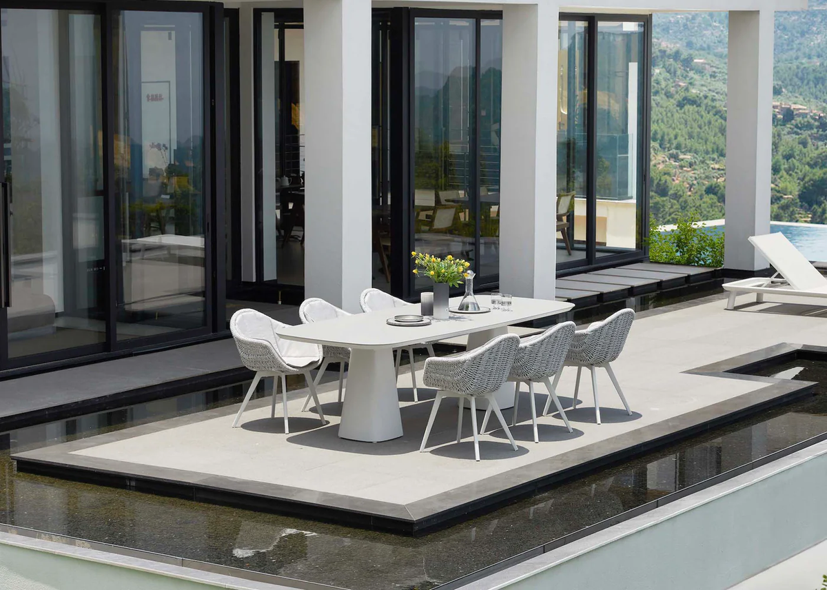 High-end aluminum garden dining table - with MILO ceramic top