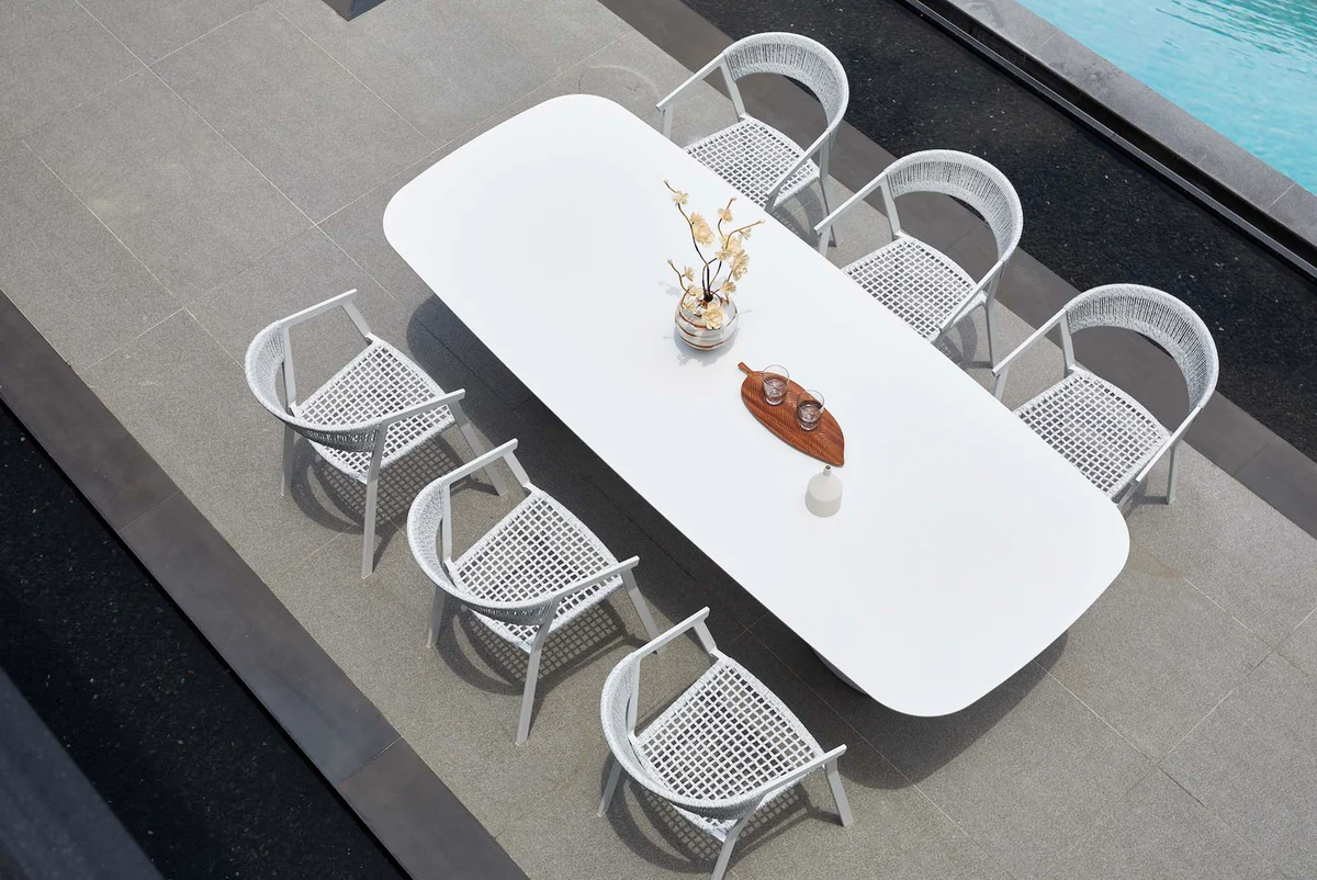 High-end aluminum garden dining table - with MILO ceramic top