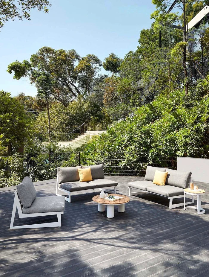 Modern white aluminum garden furniture - LEO