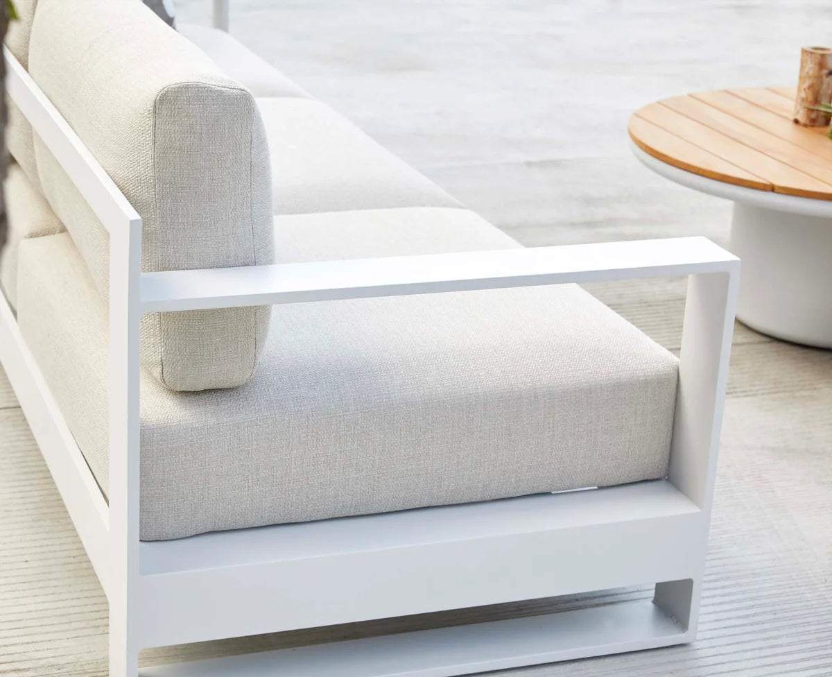 Large modern modular high-end aluminum garden furniture - IRIS