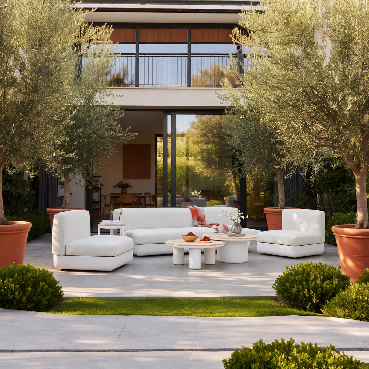 High-end garden furniture in white aluminum - MAÉ