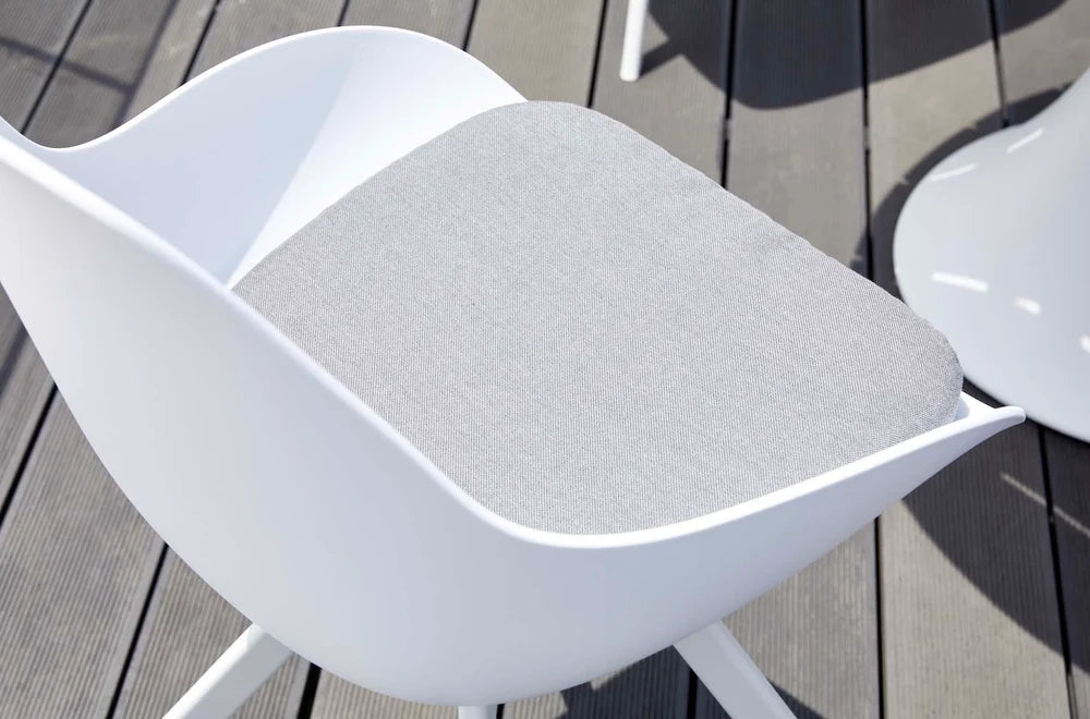 Garden chair in white aluminum and white polyethylene - MONDO (set of 2)