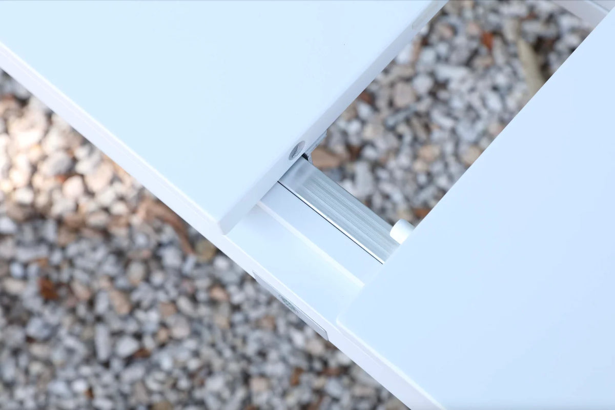 Extendable table 200-280 cm in white aluminum - LOU