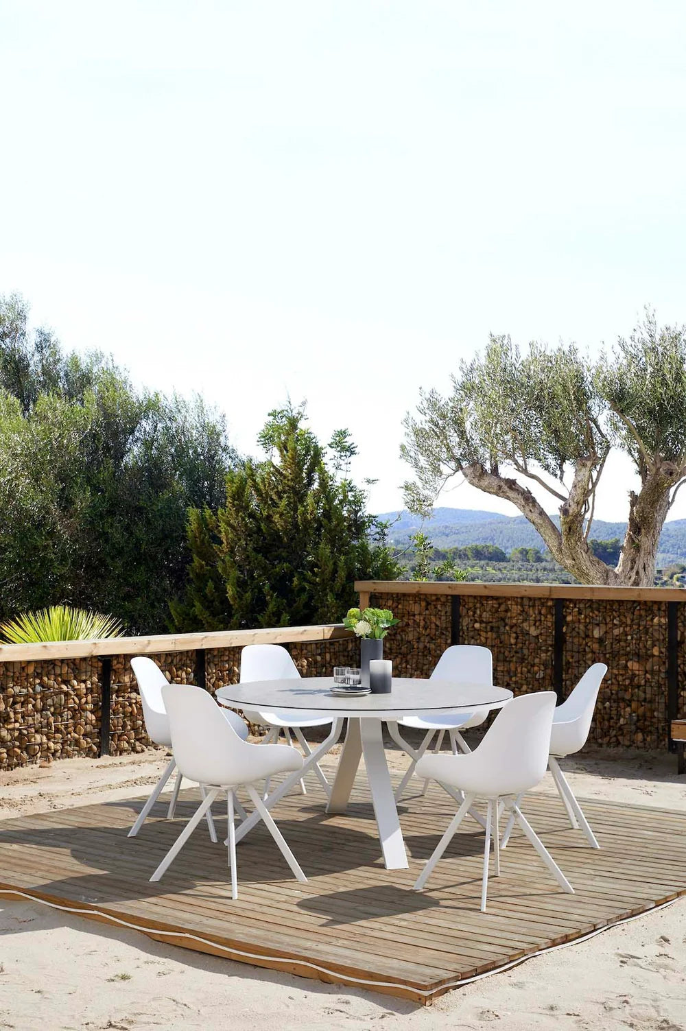 Round table in white aluminum with glass top - MONDO